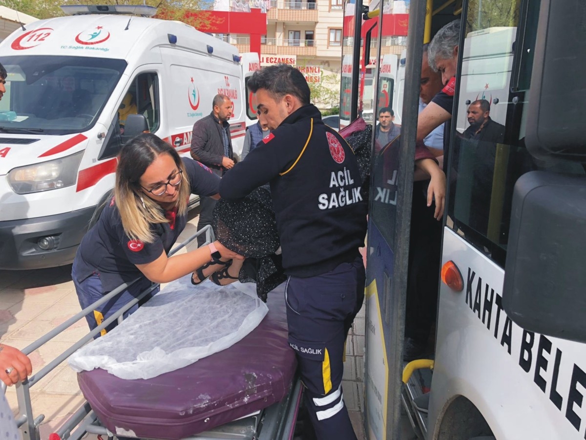 Kahta'da minibüs şoförü hayat kurtardı