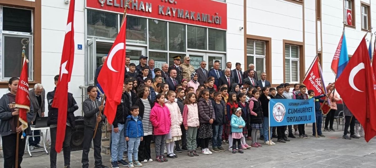 Çelikhan'da 23 Nisan Ulusal Egemenlik ve Çocuk Bayramı kutlandı