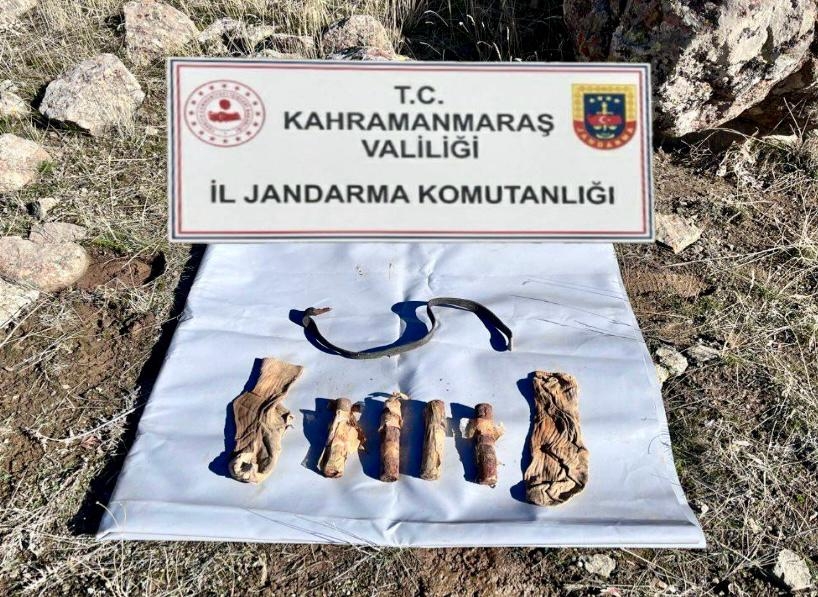 Elbistan’da PKK’ya ait eşyalar bulundu