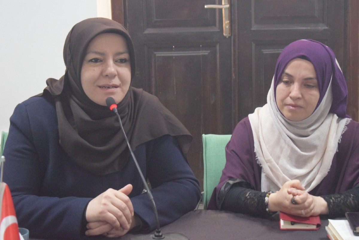 Malatya Kent Konseyi Kadın Meclisi’nde “İstiklal Şairi” için program düzenlendi  - Videolu Haber
