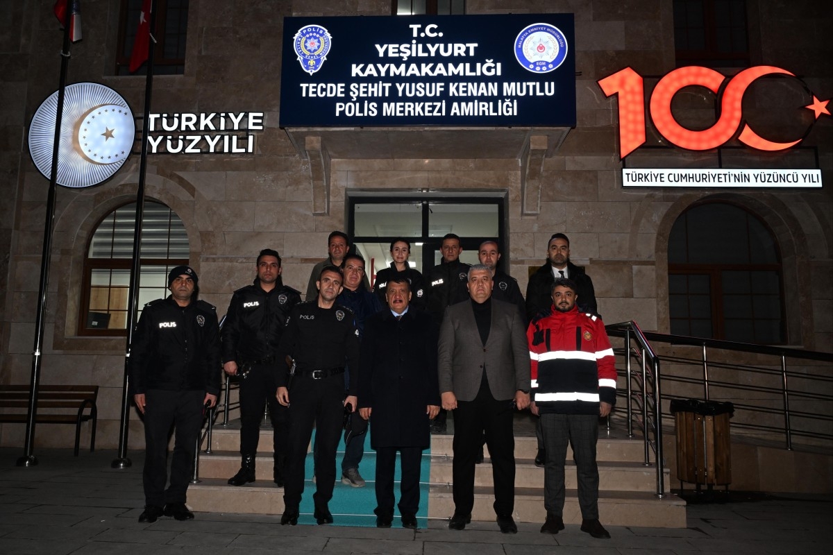 Başkan Gürkan, yeni yıla görevi başında giren personelleri ziyaret etti