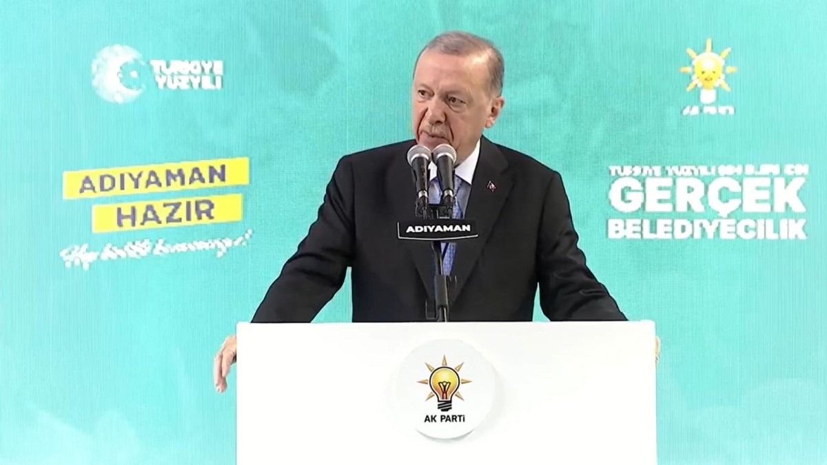 Cumhurbaşkanı Erdoğan partisinin ilçe başkan adaylarını tanıtıyor