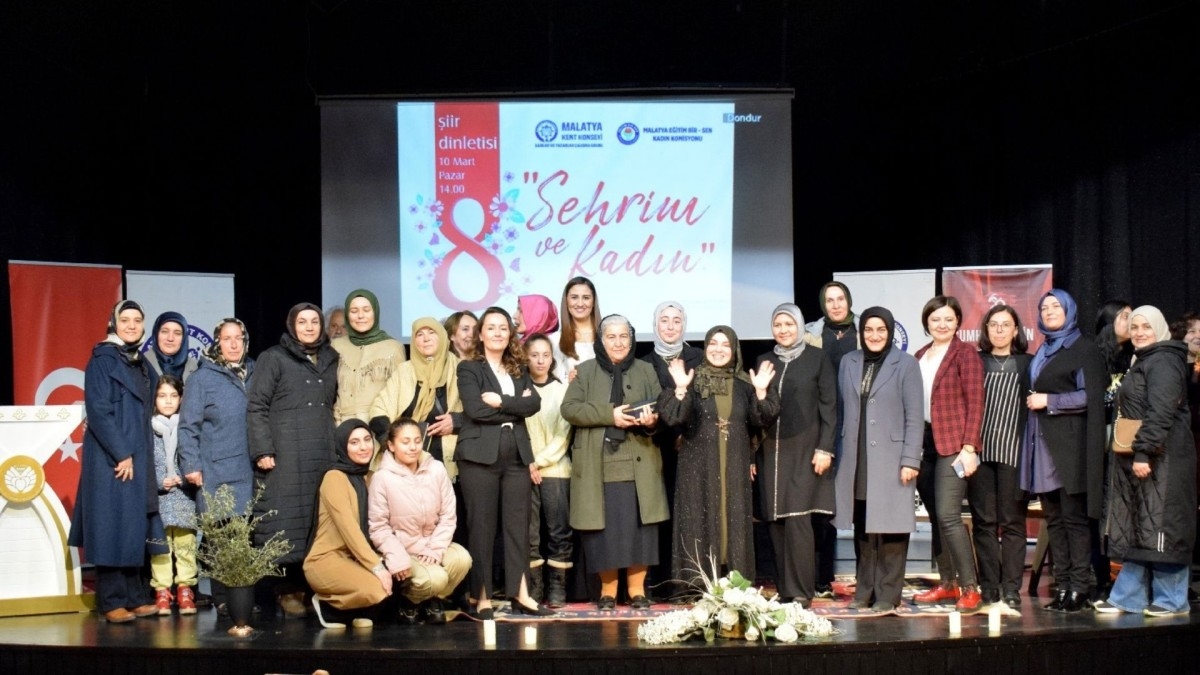 Malatya'da ″Şehrim ve Kadın″ temalı şiir dinletisi büyük ilgi gördü  - Videolu Haber