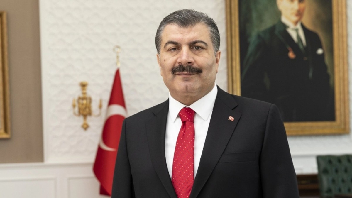 Bakan Koca'dan Diyarbakır'daki yangında hayatını kaybedenler için mesaj
