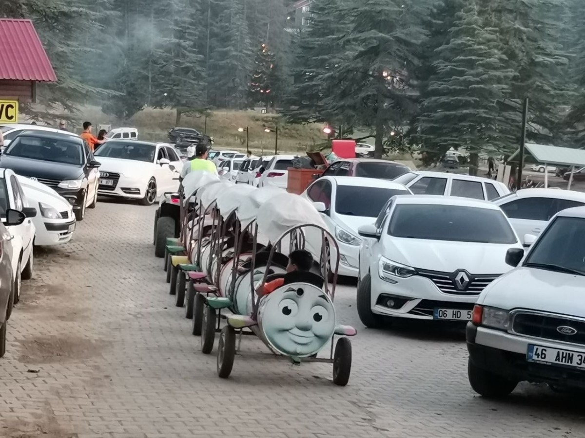 Eşsiz doğa güzelliği Başkonuş Yaylasında eko turizm başladı