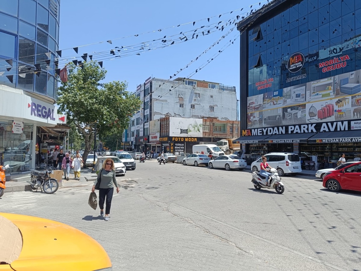 Adıyaman'da da hissedilen 4,3'lük deprem korku ve paniğe neden oldu  - Videolu Haber